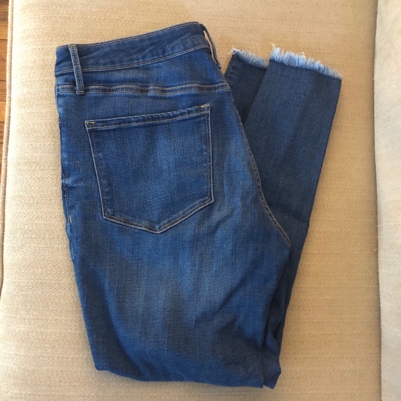 Old Navy Jeans - Picture 1 of 4